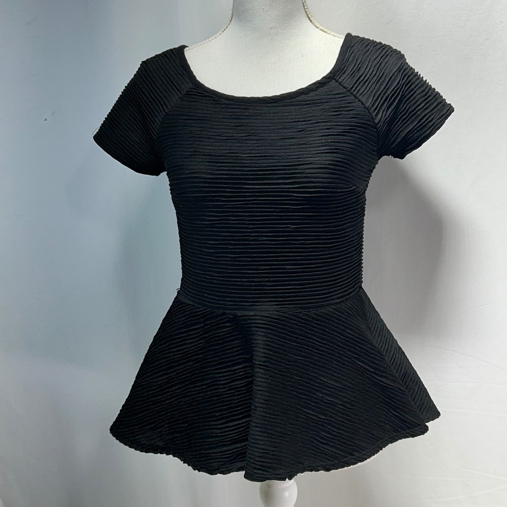ZARA W&B Collection Black Textured Peplum Top Short Sleeve Scoop Neck Women M